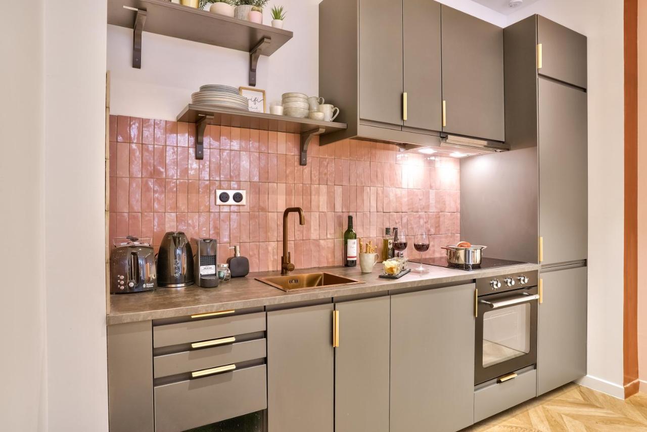 New Eiffel Tour ! Splendid Apartments In The Heart Of Paris Eksteriør bilde